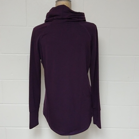 STACCATO FUNNEL NECK SOFT LONG SLEEVE, TEE SHIRT TUNIC IN RICH PLUM. - Picture 2 of 7